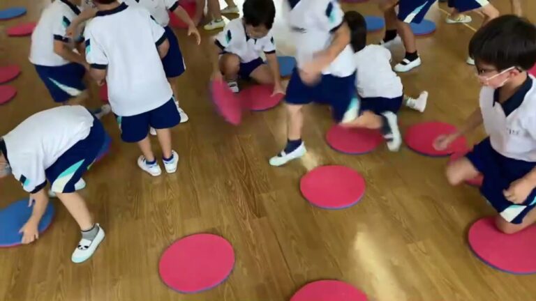 年中 オセロゲーム