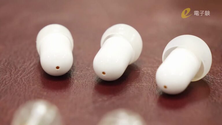 クラウドファンディング中のガジェットを体験:夏だ!フリマだ!エンガジェ祭だ! Engadget  夏祭り 2019年8月10日 #GREENFUNDING #スマートウォッチ #骨伝導イヤフォン