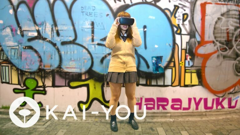 原宿の女子高生が初体験! 最新ガジェット「Gear VR」って知ってる?