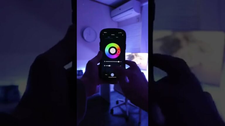 テープライトでデスク周りの雰囲気を変えていく。#shorts #インテリア #テープライト