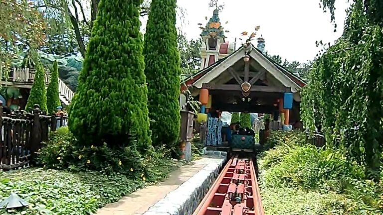東京ディズニーランド ガジェットのゴーコースター