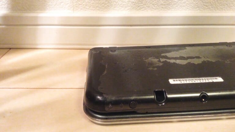 new nintendo 3DS SDカード取り出し方